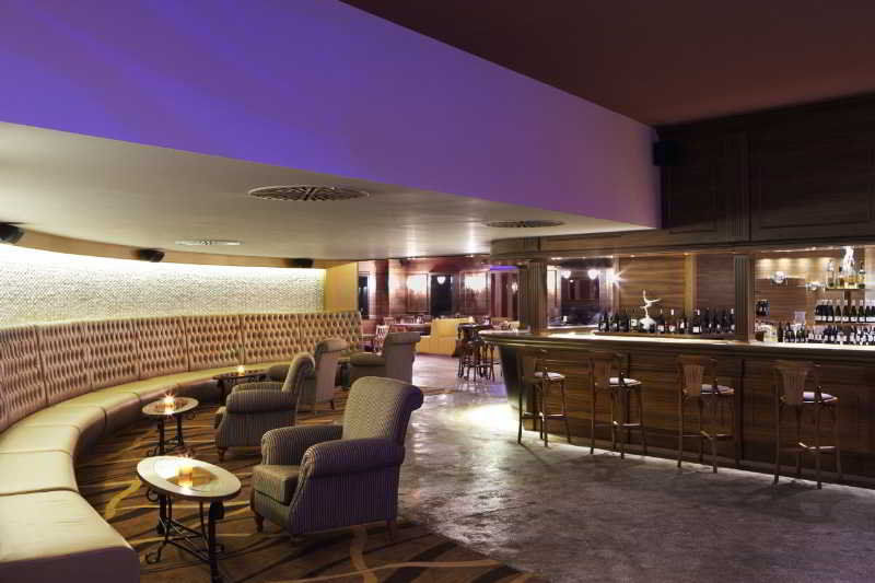 イスタンブール ギョネン ホテル エクステリア 写真 The bar at the 101 bar